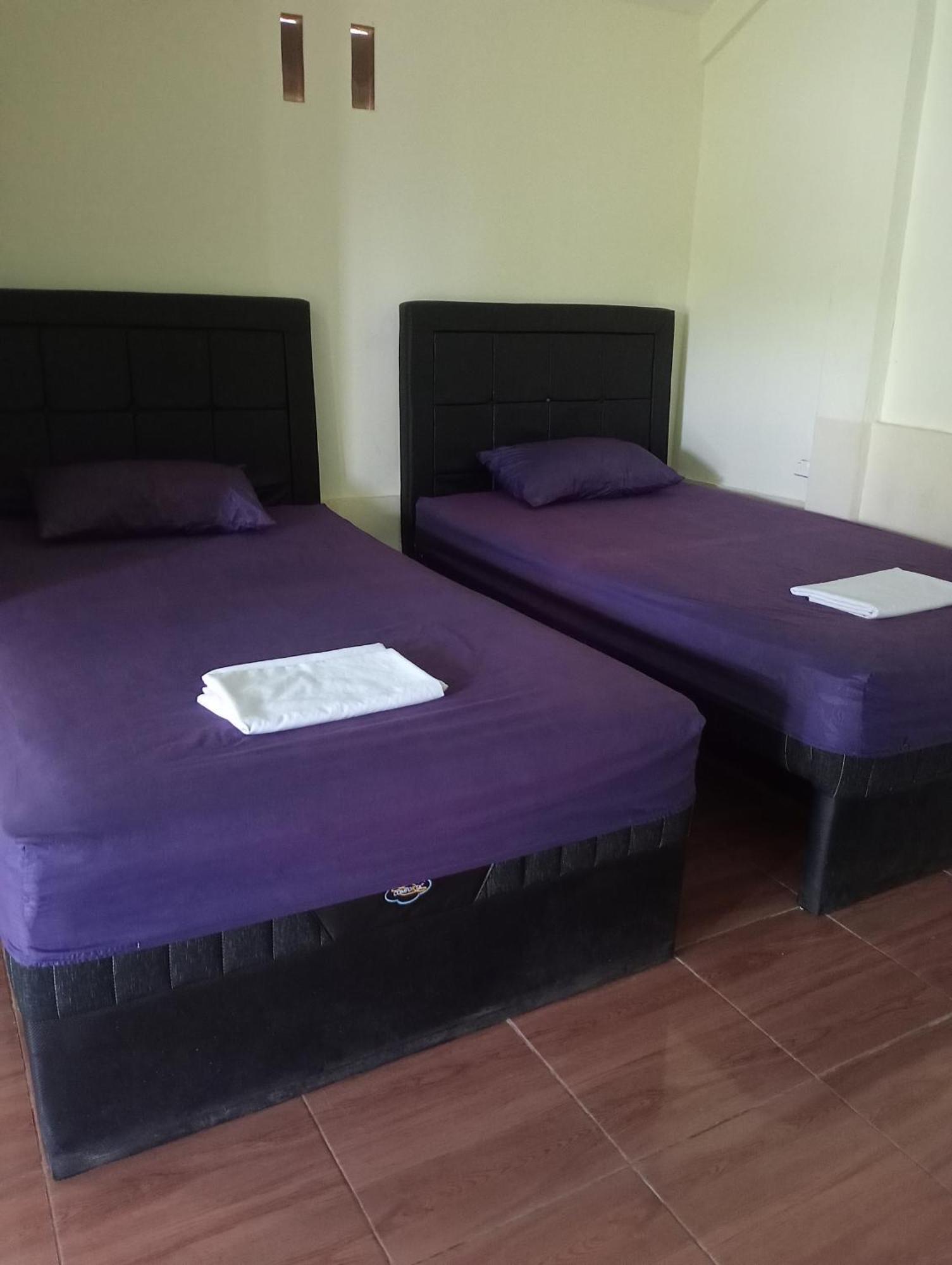 The Daun Puntik Homestay Pemenang Eksteriør bilde