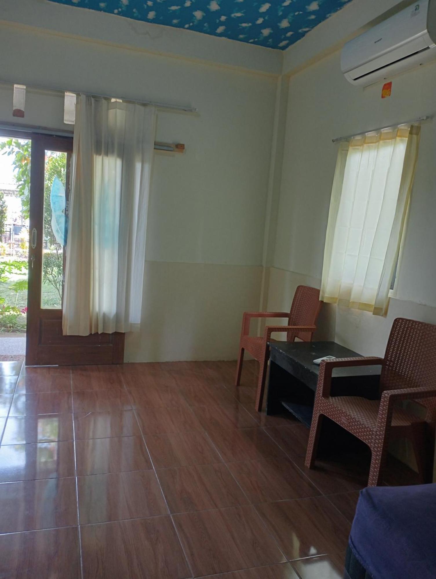 The Daun Puntik Homestay Pemenang Eksteriør bilde